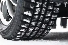 大雪天临近，到底是换雪地胎划算还是连轮毂一起换了划算？图片