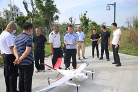 漆黑的夜里也能准确锁定违捕者，红外热成像、自动巡查无人机助力长江大保护图片