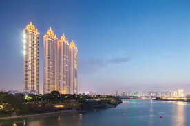 南宁被吐槽最多的四栋楼，路过的都不好意思多看一眼图片