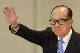 接连套现7年后，李嘉诚又要抛售500亿资产？图片