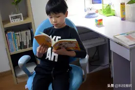 家里有孩子的看过来，小孩子桌椅不能凑合，看看这篇你就知道了图片