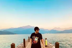 41岁的周杰伦，凭什么一年不工作收入却过亿？图片