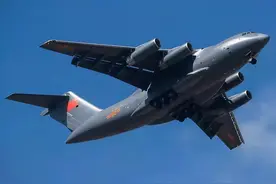 我国空军进入战略空军门槛，除了缺轰-20之外，还存在一重大短板图片