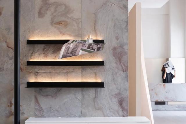 inshop女装中文叫什么（服装店——低调而极具仪式感的迎接方式）