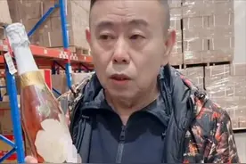 63岁潘长江晚节不保？曾劝嘎子别带货，转身：家人们，买起来图片