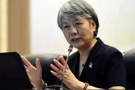 家长反对：“棍棒底下出孝子”？李玫瑾直言：“孩子该打就得打”图片