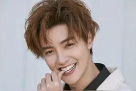 小八卦，脚踩三条船的女星，约女学生搞出事的导演图片