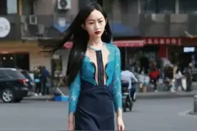 如果你的女朋友穿成这样出去你会接受吗？网友回答如此真实图片