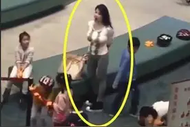 “超美幼师”火了，身材曲线凹凸有致，宝爸笑称：以后我来接孩子图片