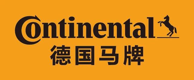 这些飞天遁地的大脚车，是男孩们最简单的快乐。