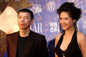 曾与冯小刚夜宿8小时，把富豪送进监狱的沈星，后来怎样了图片