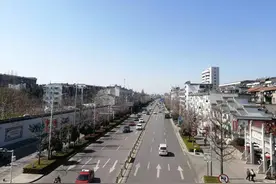 荆州古城疏散加速，又一个大单位将搬迁，带动作用会很明显图片