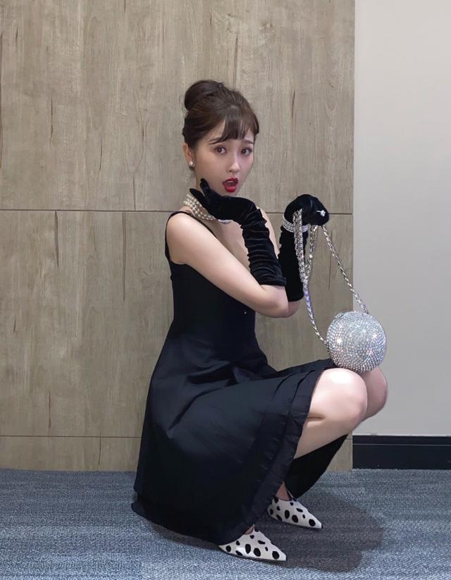 表面是艺人，实际是富家千金的8位女星，她们更不怕的就是潜规则