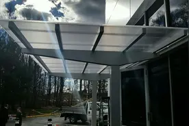 常见的4种雨棚材料对比，你选哪一种？图片