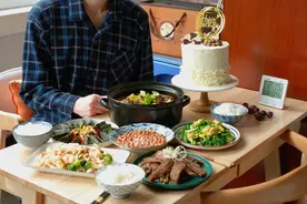 儿子生日我做了6个菜，发个朋友圈，网友留言：“满汉全席”图片