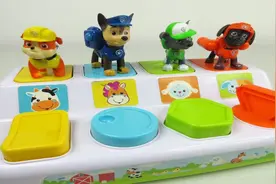 过家家玩具：汪汪队立大功弹跳音乐盒子视频封面