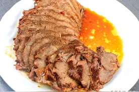 大厨接地气的秘制配方！这盘酱牛肉，秒杀一切熟食店图片