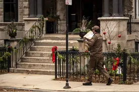 又一服饰巨头倒下图片