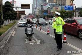 内江交警再次提醒：汉安大道上，这些车不走专用道要处罚——图片