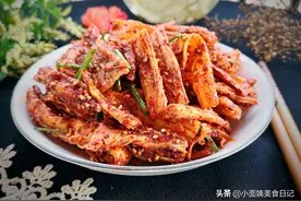 想吃辣条不用买，在家自己做，香辣美味，劲道十足，比买的还好吃图片
