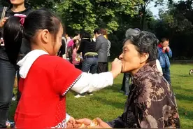 这4个特征的奶奶，是打心眼疼孩子，你家婆婆占几个？图片