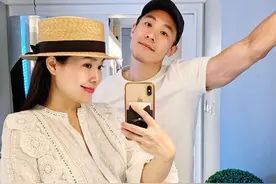 40亿千金受访，临盆在即状态好，分享与小11岁老公相处细节图片