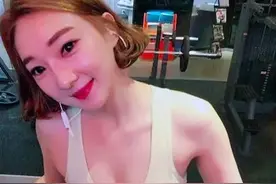 身高仅有152cm的女子坚持健身3年，体重110斤，身材却很好图片