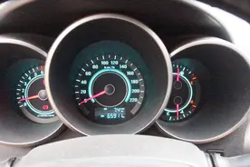 冷车启动怠速低易熄火，很多修理厂修不好，老技工讲出根本原因视频封面