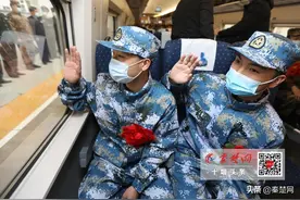 今年十堰首批145名新兵奔赴军营 全市370名青年应征入伍图片