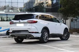 30万级的合资大7座SUV比拼，昂科旗和探险者，谁能胜出？图片