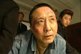 同样是顶级犯罪剧，王志文《黑冰》和陈道明《黑洞》，差距在哪？图片