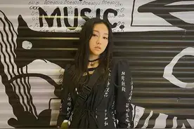 厉害！16岁炎明熹成无线选秀夺冠大热，唱林忆莲经典作点击破百万图片