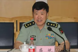 军委4总部扩编6个部，只有1个部掌管28个省级军区，部长低配中将图片