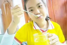 洒店几十元一份的百香果汁，在家也能做大人小孩都爱喝，做法简单