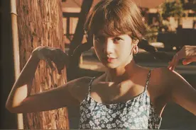 LISA性感写真曝光 人间芭比娃娃 明人不说暗话 我就是馋她身子图片