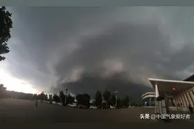 华南华北同时现母舰云，今年暴雨还没结束？分析：梅雨确定要重来图片