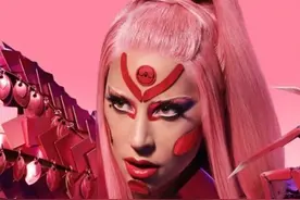 Lady Gaga新专辑推迟发行：应该把时间花在解决问题上图片