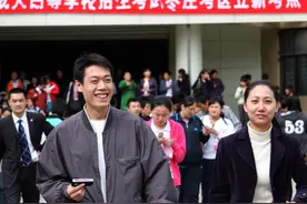 成人高考与普通高考的区别，不仅是认可度，这些你可能也不了解图片