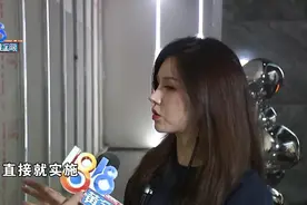 医美机构营业前，挡板突然砸下来图片