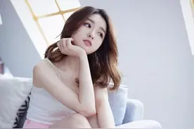 如约而至是个多么美好的词，等的辛苦，却从不辜负图片