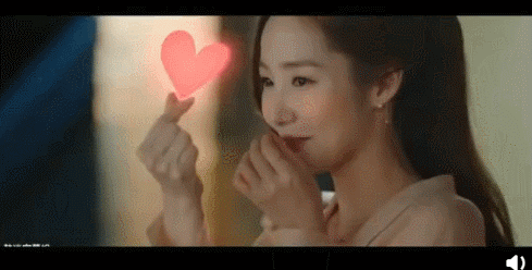 国产剧奇葩特效盘点！赵丽颖边变色边旋转，白敬亭都亲自下场吐槽
