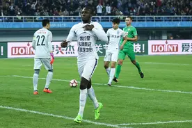 引援新趋势！日本联赛独爱中超弃将，神户有意前天津泰达神锋图片