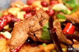 螺蛳粉大集合，“臭气熏天”你更迷哪一碗？图片