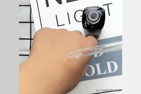 精华怎么用？学会这三招，见证你的美丽蜕变图片