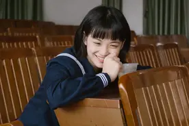 有一个追女生技巧：给女生一种“期待感”，她就会奔赴向你图片