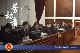 你奋斗的样子，最美！图片