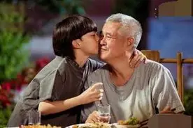 内孙亲还是外孙亲？老人的这个测试，侮辱了多少孝顺的外孙们图片