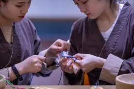 还记得编手绳、佩戴香包这些传统端午习俗吗？图片