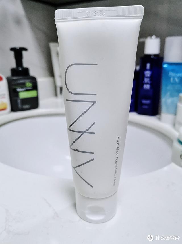 洗脸不要学老罗，忘记XXX吧，这些才是男人该用的洗面奶