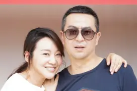 陈道明对她一见钟情，李幼斌为她净身出户，如今49岁依旧那么美图片